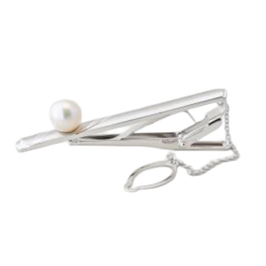 Japanese Akoya Pearl Tie Clip – 8.5 mm Pearl from Ainan, Ehime, Japan